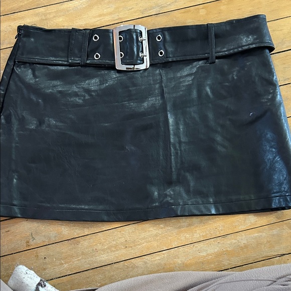 EUC Faux Black Leather Mini Skirt - Picture 1 of 4